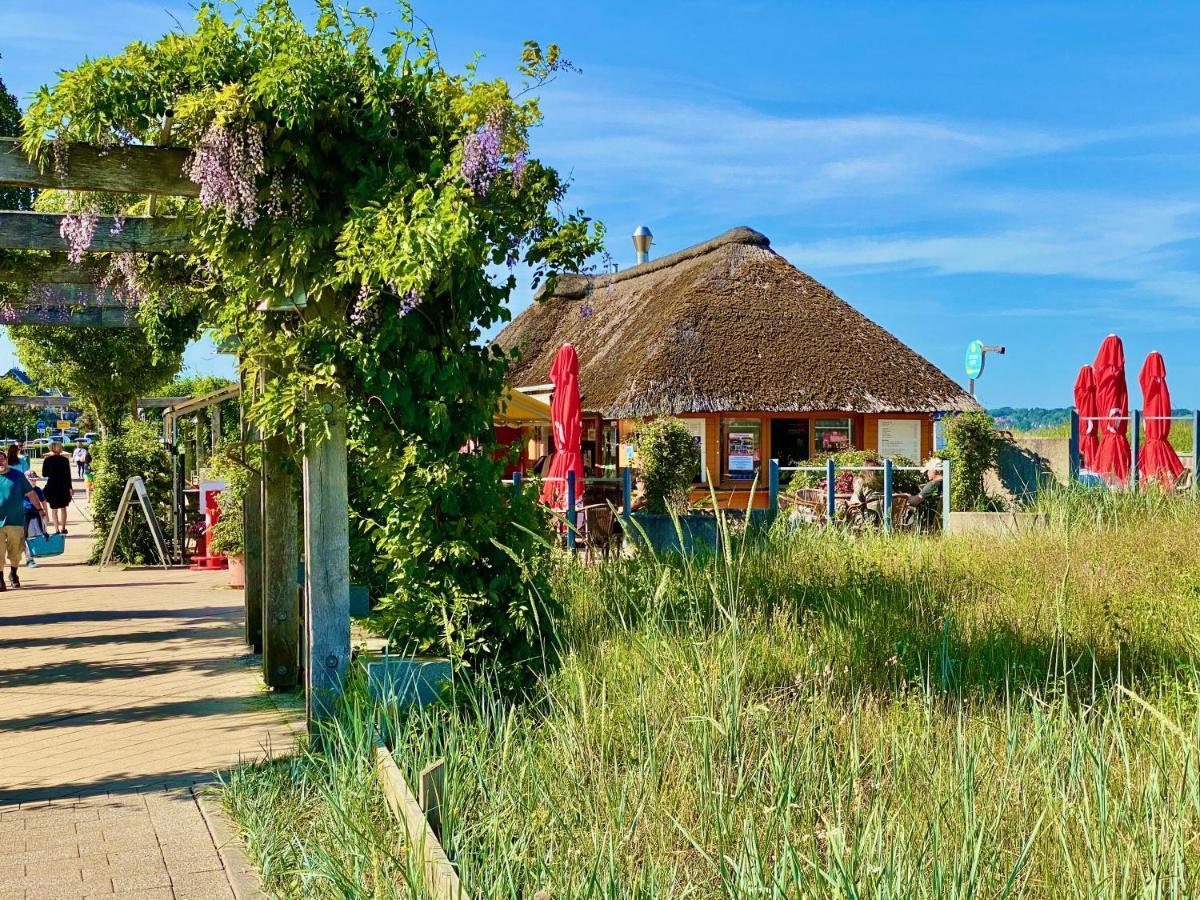 Casa Raphael Direkt Am Scharbeutzer Strand エクステリア 写真